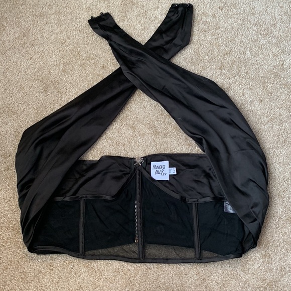 Princess Polly Going Out Top - Picture 2 of 3